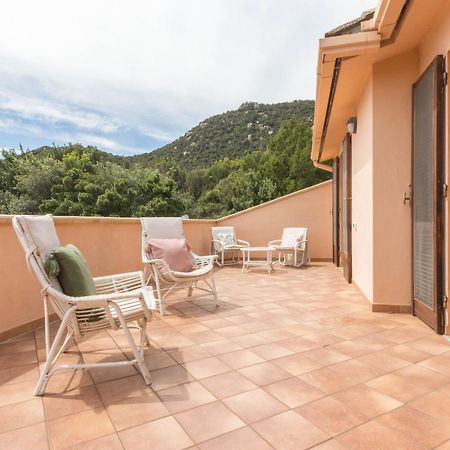 Villa Bellavista Con Piscina Privata, Vista Mare Vicino A فيلاّسيمِيوس المظهر الخارجي الصورة