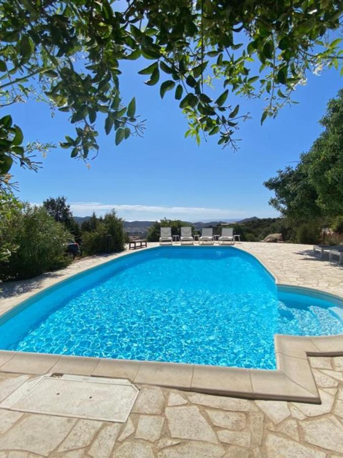 Villa Bellavista Con Piscina Privata, Vista Mare Vicino A فيلاّسيمِيوس المظهر الخارجي الصورة