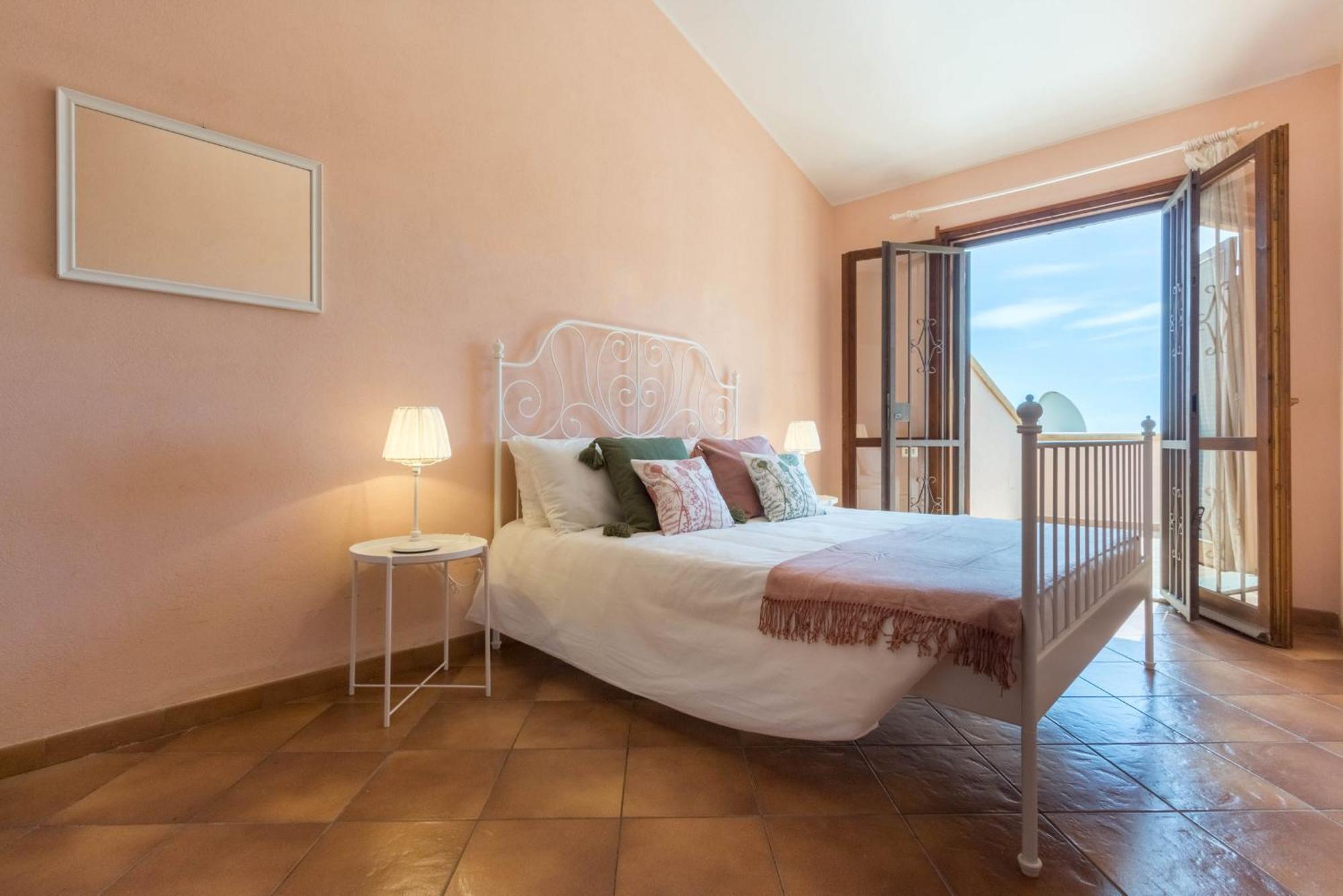 Villa Bellavista Con Piscina Privata, Vista Mare Vicino A فيلاّسيمِيوس المظهر الخارجي الصورة
