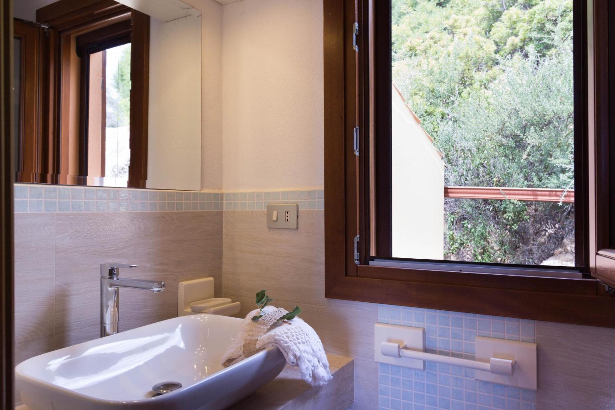 Villa Bellavista Con Piscina Privata, Vista Mare Vicino A فيلاّسيمِيوس المظهر الخارجي الصورة