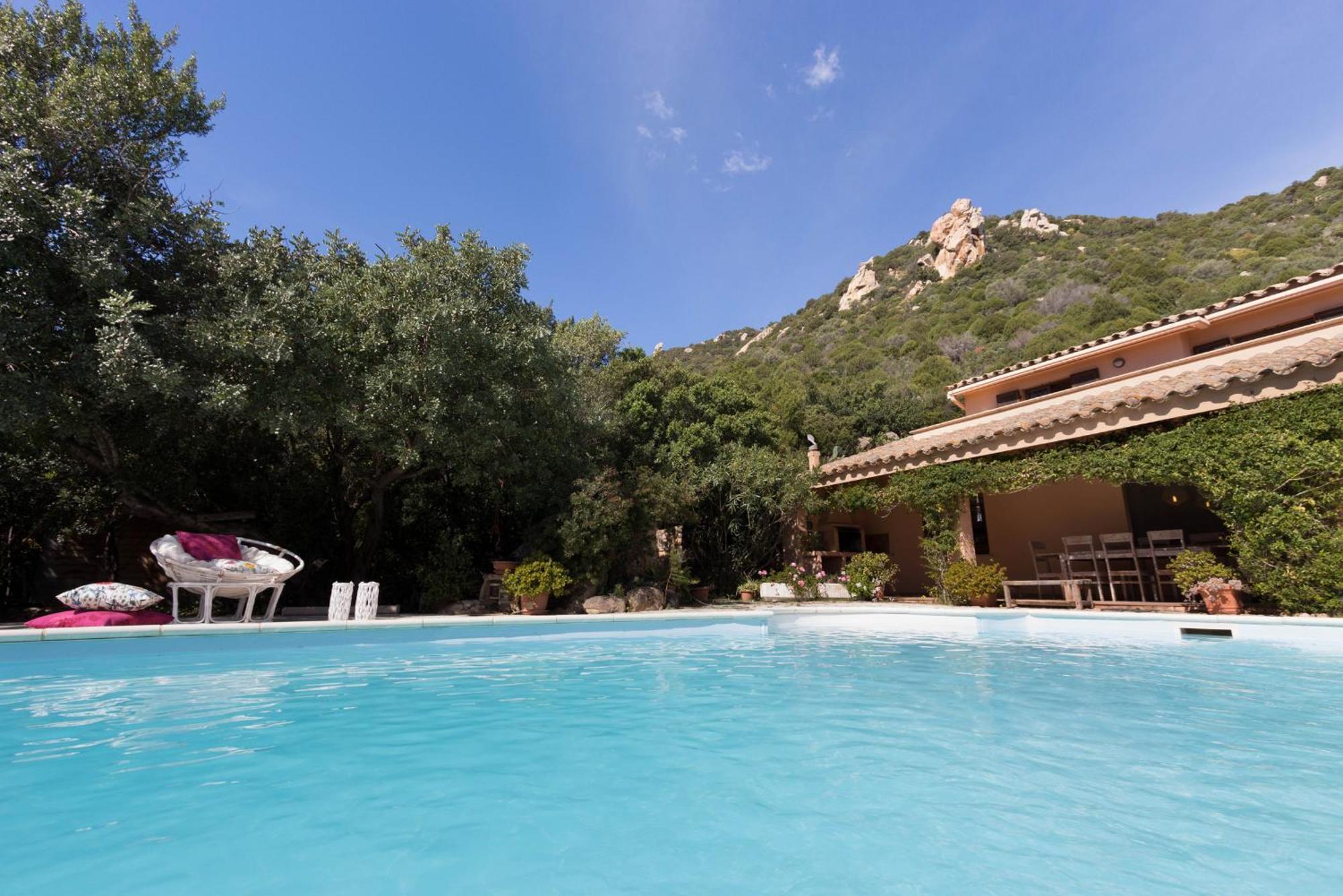 Villa Bellavista Con Piscina Privata, Vista Mare Vicino A فيلاّسيمِيوس المظهر الخارجي الصورة